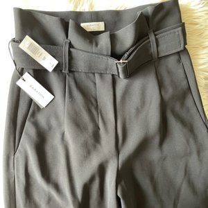 Aritzia (Babaton) "Power" in Black, size 8